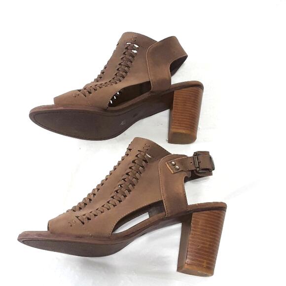 Pierre Dumas Womens Sz 10 Aria Brown Peep Toe Block Heel Sandals - Picture 2 of 12